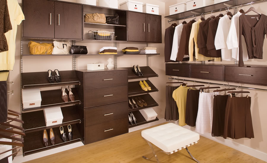 Schulte closet system