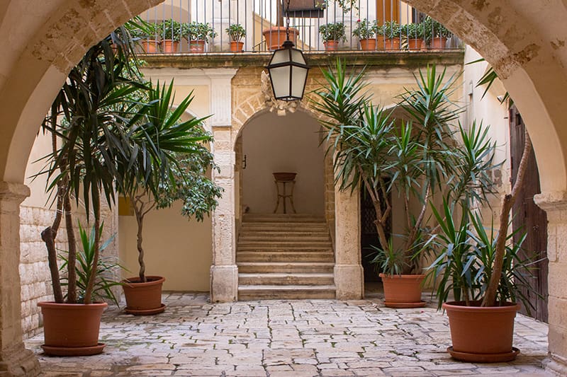 mediterranean courtyard
