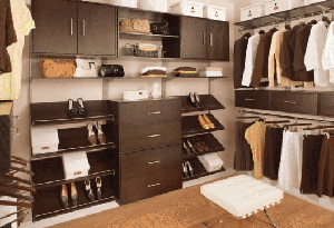 Schulte closet system